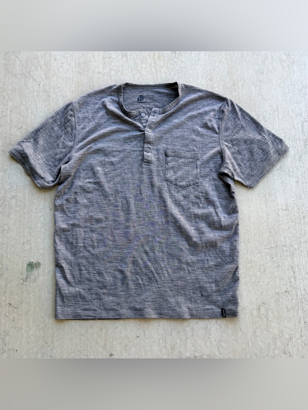 Woolly Merino Wool Henley Shirt Mens Size Large Gray Short Sleeve 100% Merino